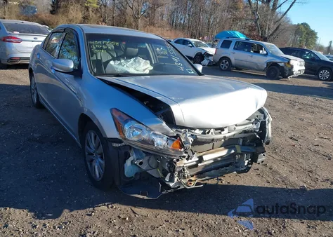 2012 Honda Accord 2.4 Ex-L z USA, uszkodzony, nr VIN 1HGCP2F80CA137005